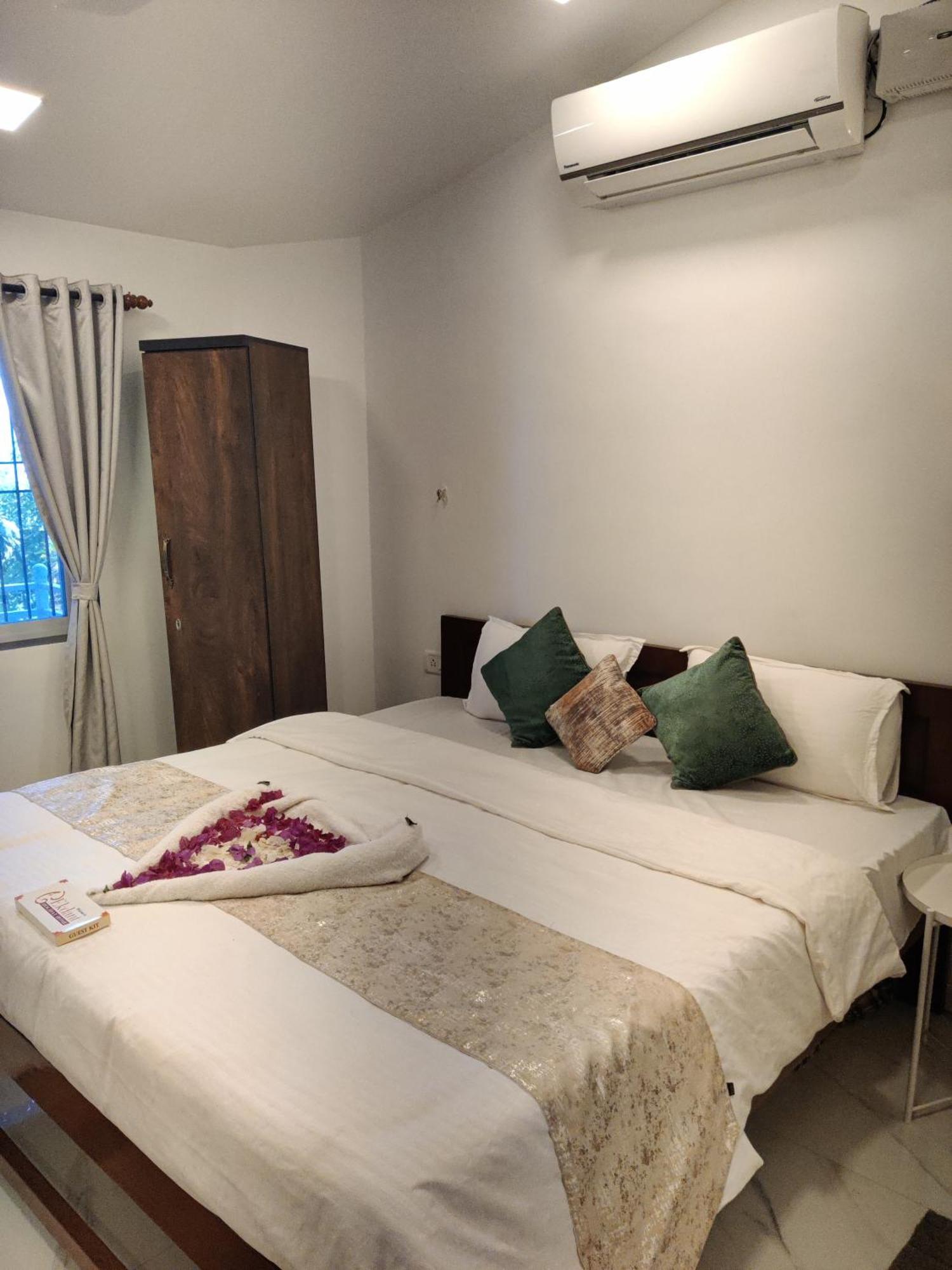 Whitehouse Homestay By Oxystays Hospitality Alībāg Esterno foto