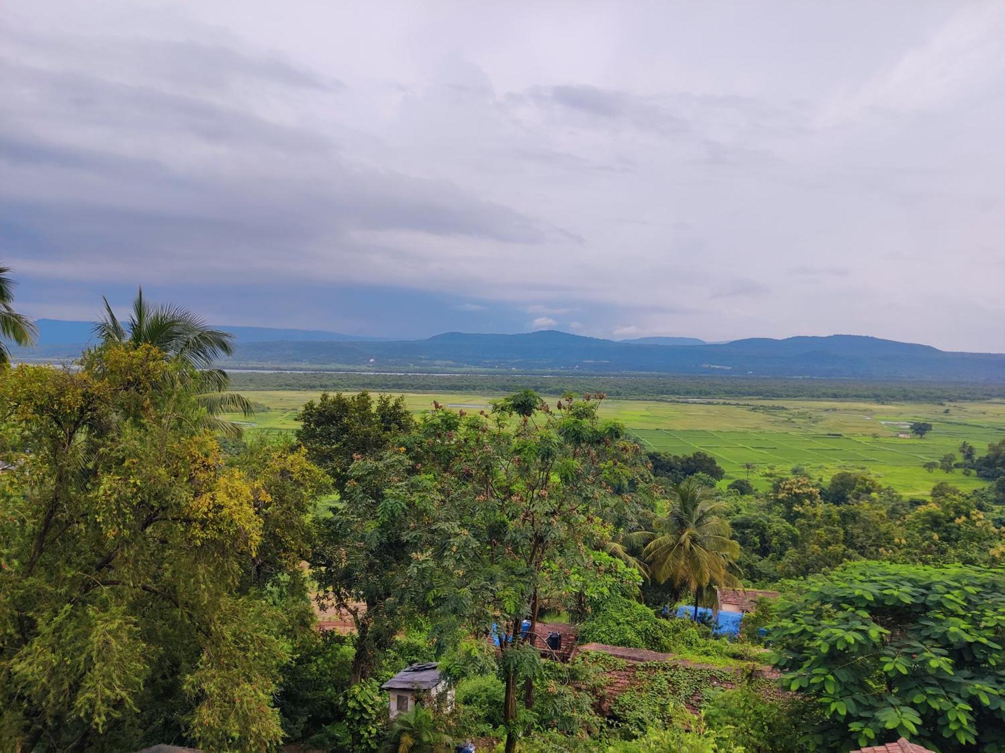 Whitehouse Homestay By Oxystays Hospitality Alībāg Esterno foto