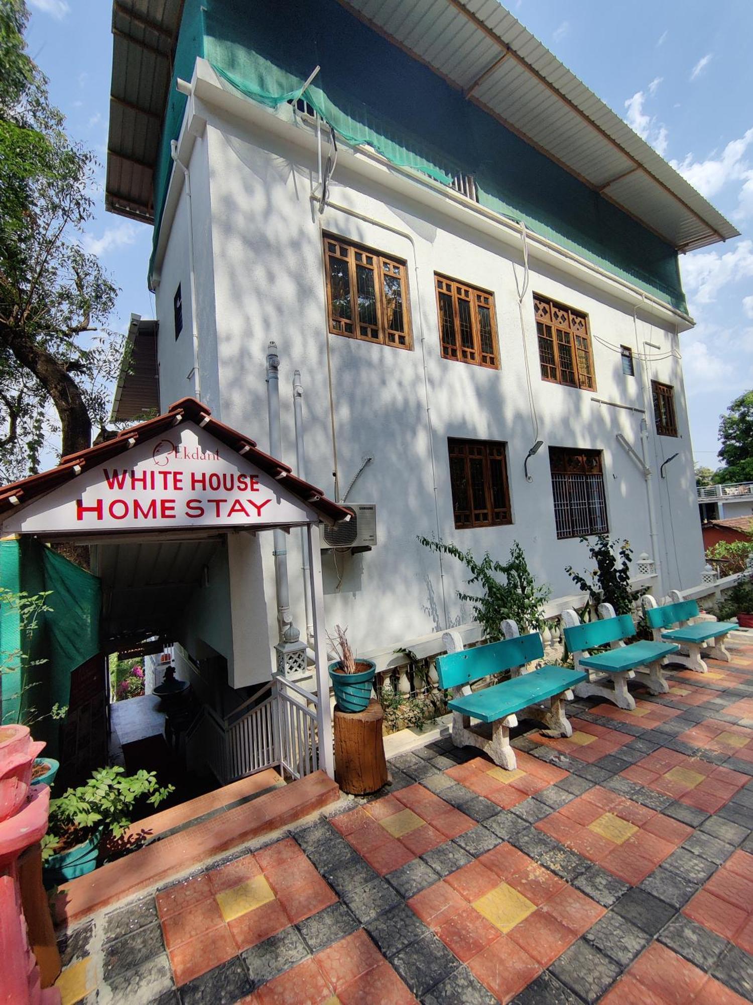 Whitehouse Homestay By Oxystays Hospitality Alībāg Esterno foto